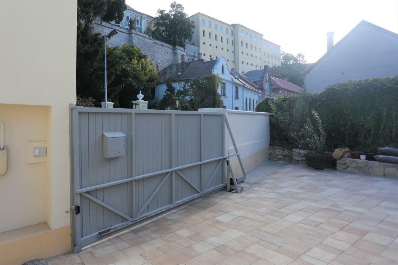 Jokai 19 Vendeghaz Apartment Veszprem